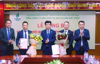 PVChem công bố và trao quyết định bổ nhiệm hai Phó Tổng Giám đốc